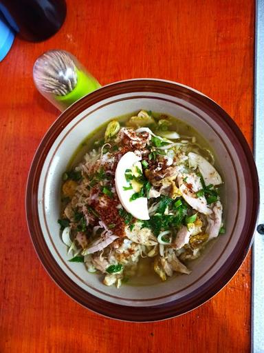 SOTO AYAM SAWAH 'EMAK'