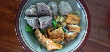 BAKSO URAT SPESIAL PAK JABRIK