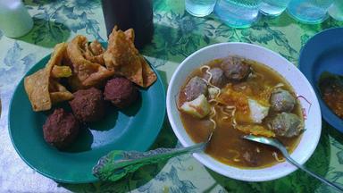 BAKSO LUMAYAN