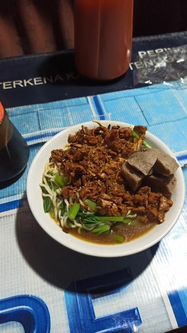 MIE AYAM BAKSO DAN CEKER PRAYOGA