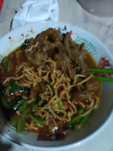 MIE AYAM BAKSO DAN CEKER PRAYOGA