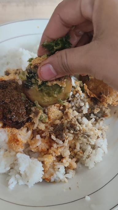 RM SABANA RANG PIAMAN MASAKAN PADANG