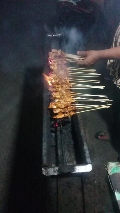 SATE MADURA H. SUKRI