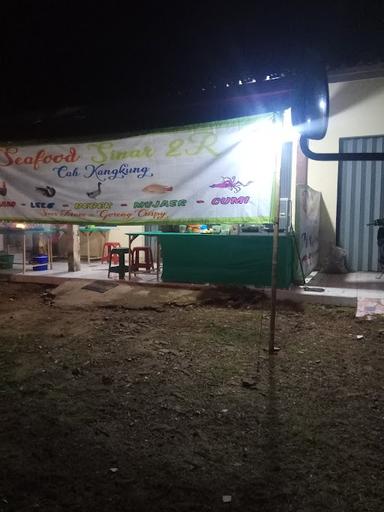 SINAR 2R SEAFOOD & ANGKRINGAN