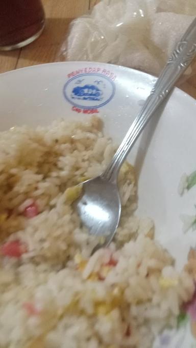 RM. NASI GORENG IDOLA