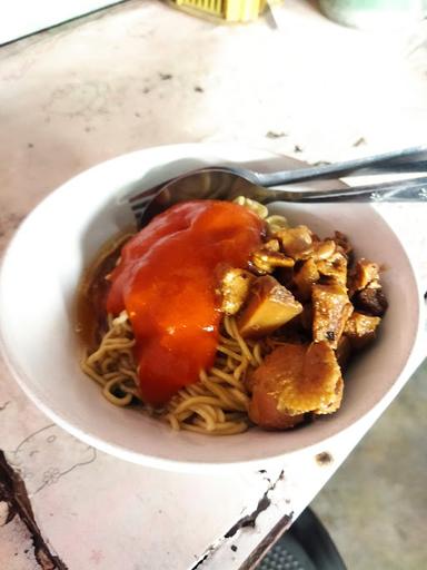 MIE AYAM BHAKTI ASIH