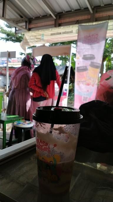 SERASA SMOOTHIES PESANTUNAN