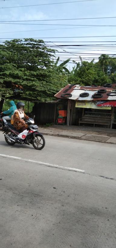 WARUNG MAKAN IBU FITRI