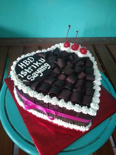 ODAH CAKE & SNACK