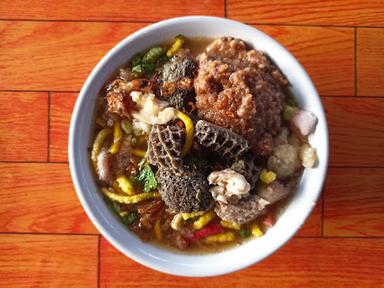 BAKSO DAN SOTO PECIK