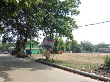 LAPANGAN BEGOG RAYA