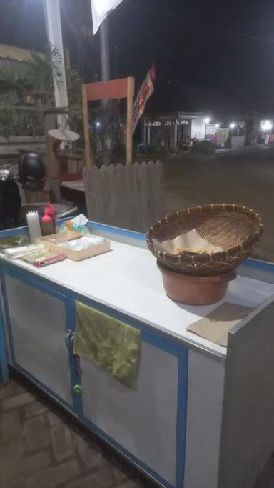 RONGGOLAWE PANGSIT MIE AYAM JAKARTA