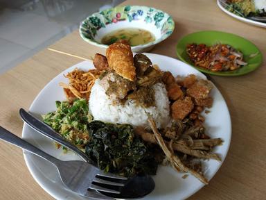 WARUNG SARASWATI