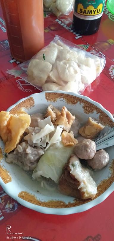 BAKSO URAT MALANG SPESIAL MAS WARI