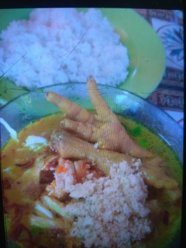 NASI UDUK KUNING DAN SOTO AYAM CEKER