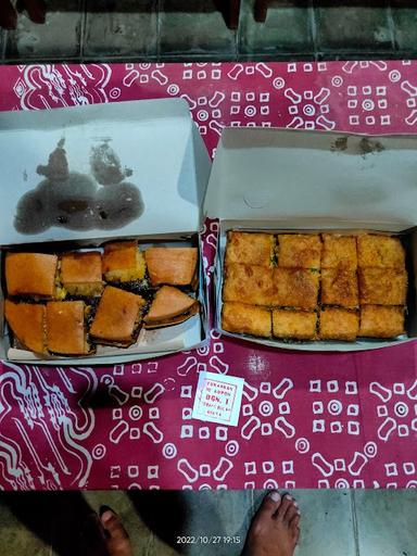 LBS TEGAL MARTABAK DAN TERANG BULAN