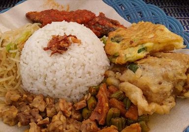 NASI UDUK JAKARTA BU SRI