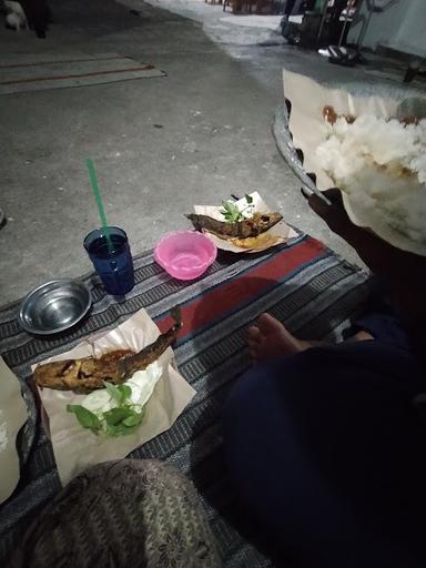 PECEL LELE BU TAMI LAMONGAN