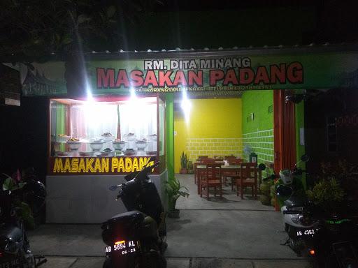 RUMAH MAKAN PADANG DITA MINANG