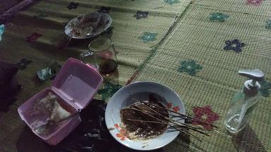 SATE AYAM CAK HASAN