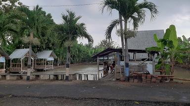 RUMAH MAKAN PEMANCINGAN