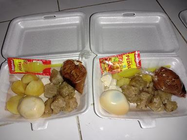 MIE AYAM SIOMAY PAK MANGUN