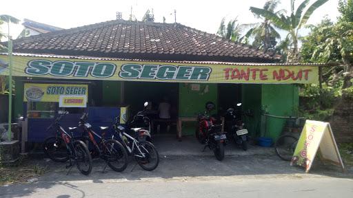 SOTO SEGER LESTARI