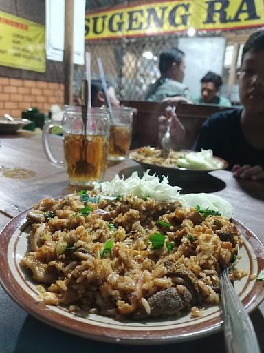 WARUNG BAKMI DJOWO PAK PENDEK