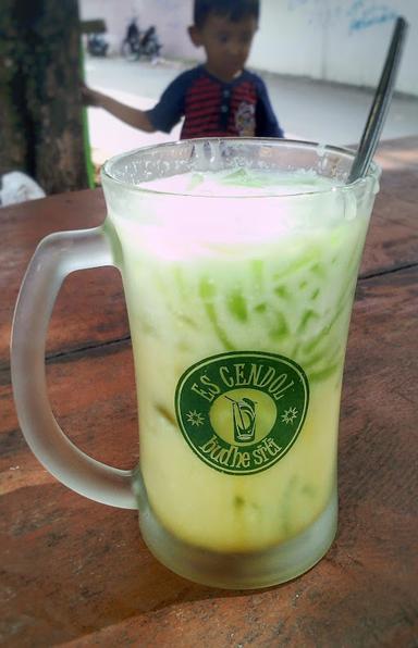 ES CENDOL BUDHE SITI