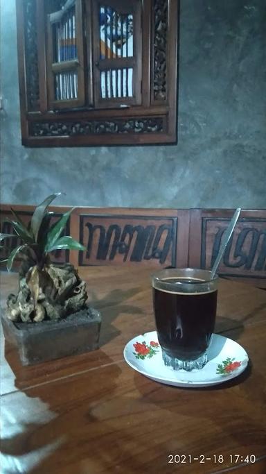 WARUNG KOPI 800