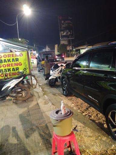 AYAM GORENG PAK MAHRUS