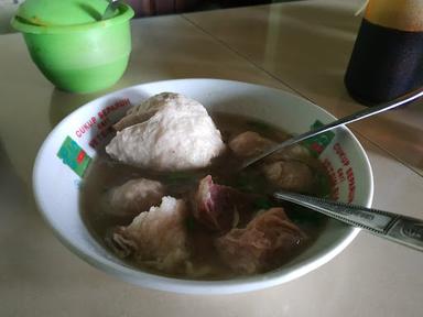 MIE AYAM & BAKSO SAUDARA BU NUR