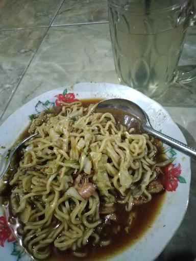 MIE SIHOTANG