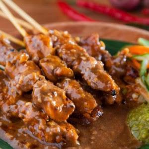 SATE AYAM SAUDARA KEMBAR