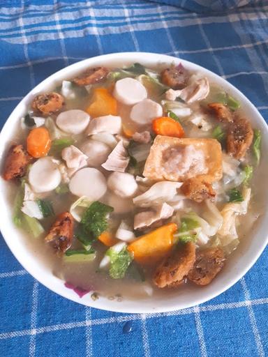 BAKMIE SASA, LOBA KANAKA DAN BAKSO