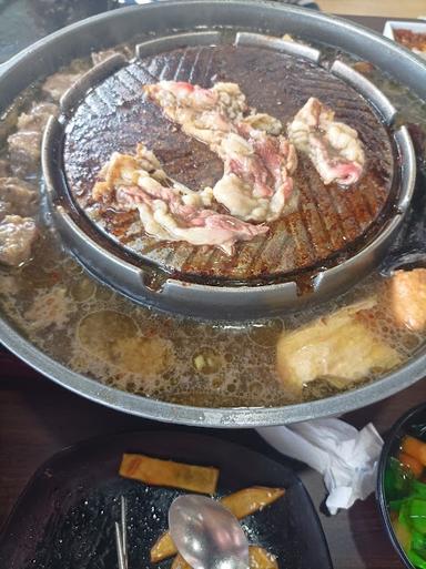 SOGOGI SHABU & GRILL - MANADO