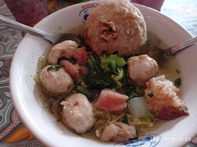 MIE AYAM BASO MASTO