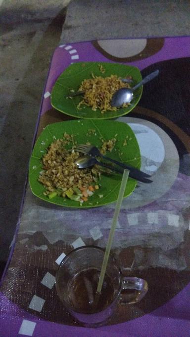 NASI GORENG CIPTA RASA MAS MANTO DAN MAS UDIN