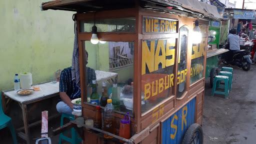 UDIN NASI GORENG DAN BUBUR SOO