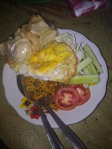 WARUNG MAKAN GONTEL