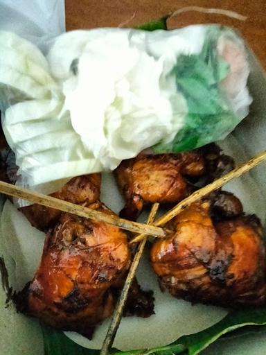 AYAM BAKAR NITIPRAYAN