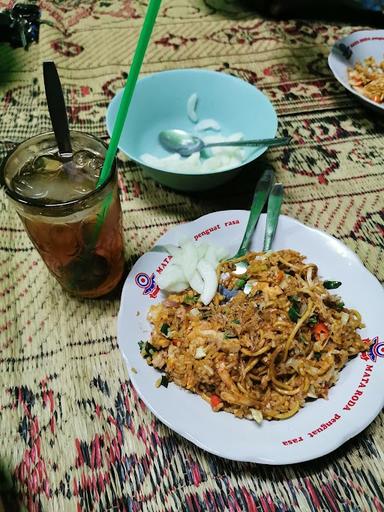 BAKMI SURABAYA CAK ANDRI PATANGPULUHAN