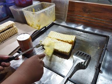 ROTI BAKAR BAPER DAN JOGJA