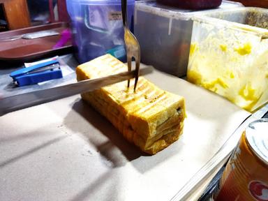 ROTI BAKAR BAPER DAN JOGJA