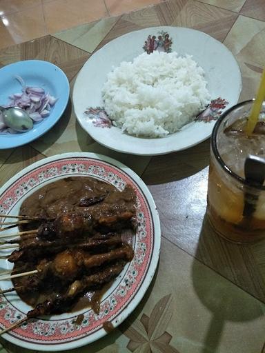 SATE AYAM & SOTO SULUNG ASLI MADURA CAK MUSIRI