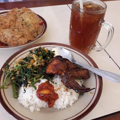 WARUNG MAKAN OKEIKI