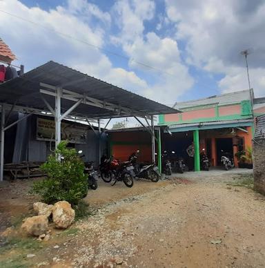 WARUNG KOPI PAK TEN