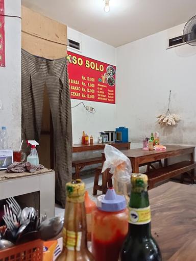 BAKSO SOLO DAN MIE AYAM CEKER