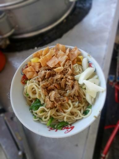 BAKSO URAT & MIE AYAM MALANG MBAK RIA