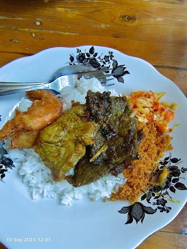 DAPUR BU DEWI (SPESIAL NASI MADURA / SEGO MEDURO)